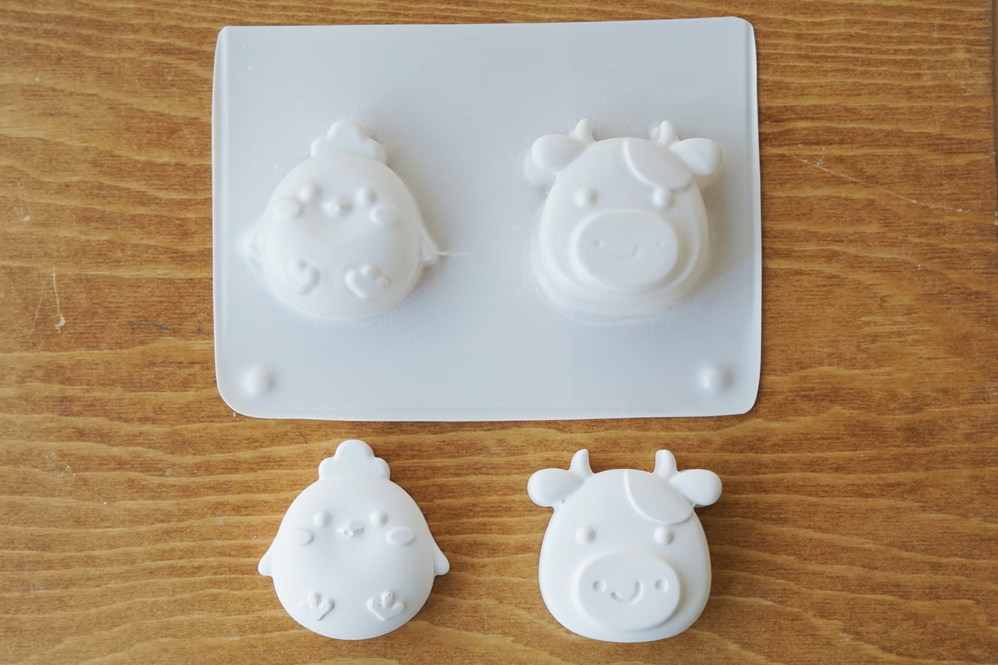 小雞及乳牛模具 Chick & Cow Plastic Moulds