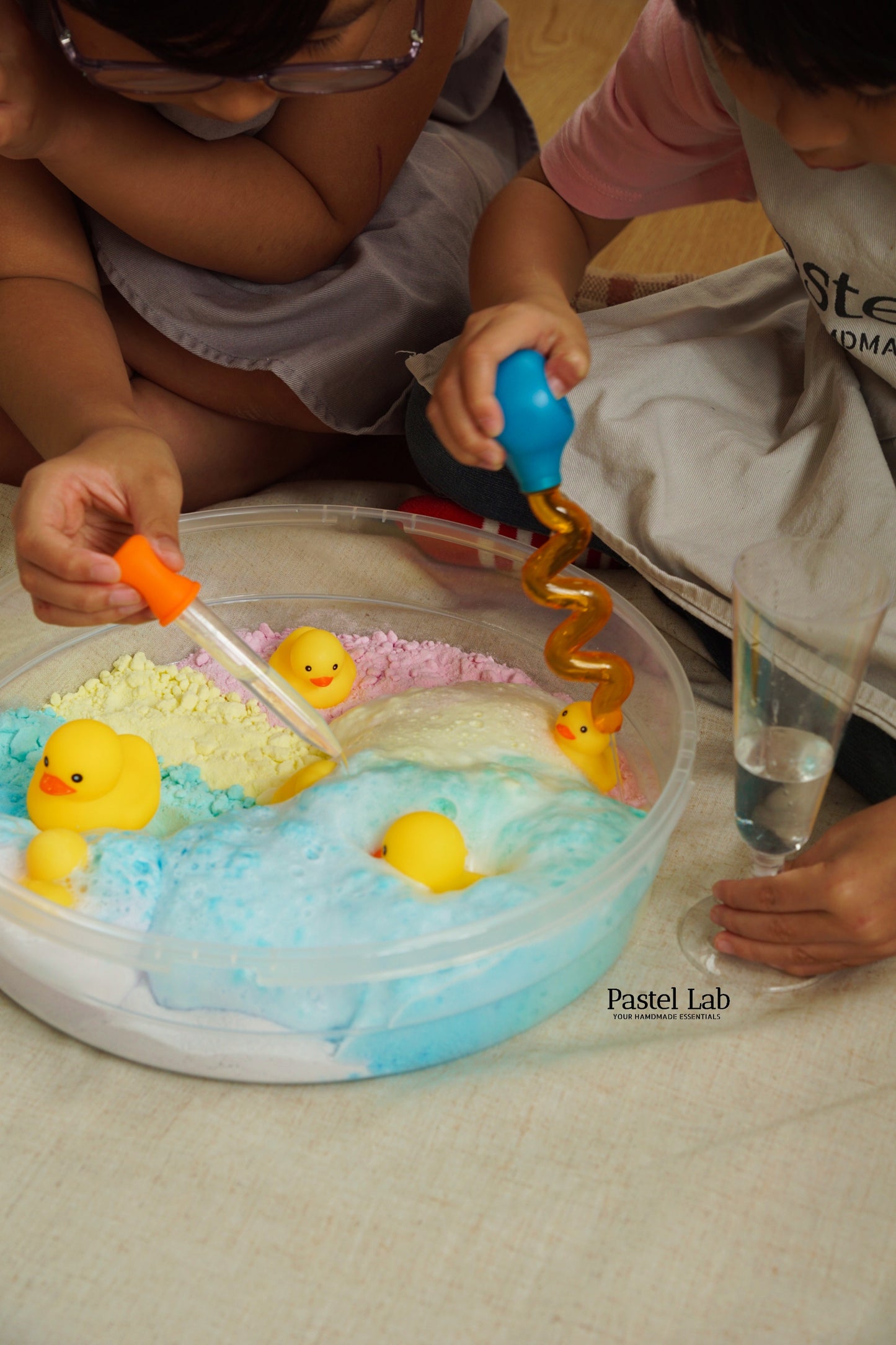 彩虹碳酸浴粉玩樂套裝 Rainbow Bath Fizz Fun Set